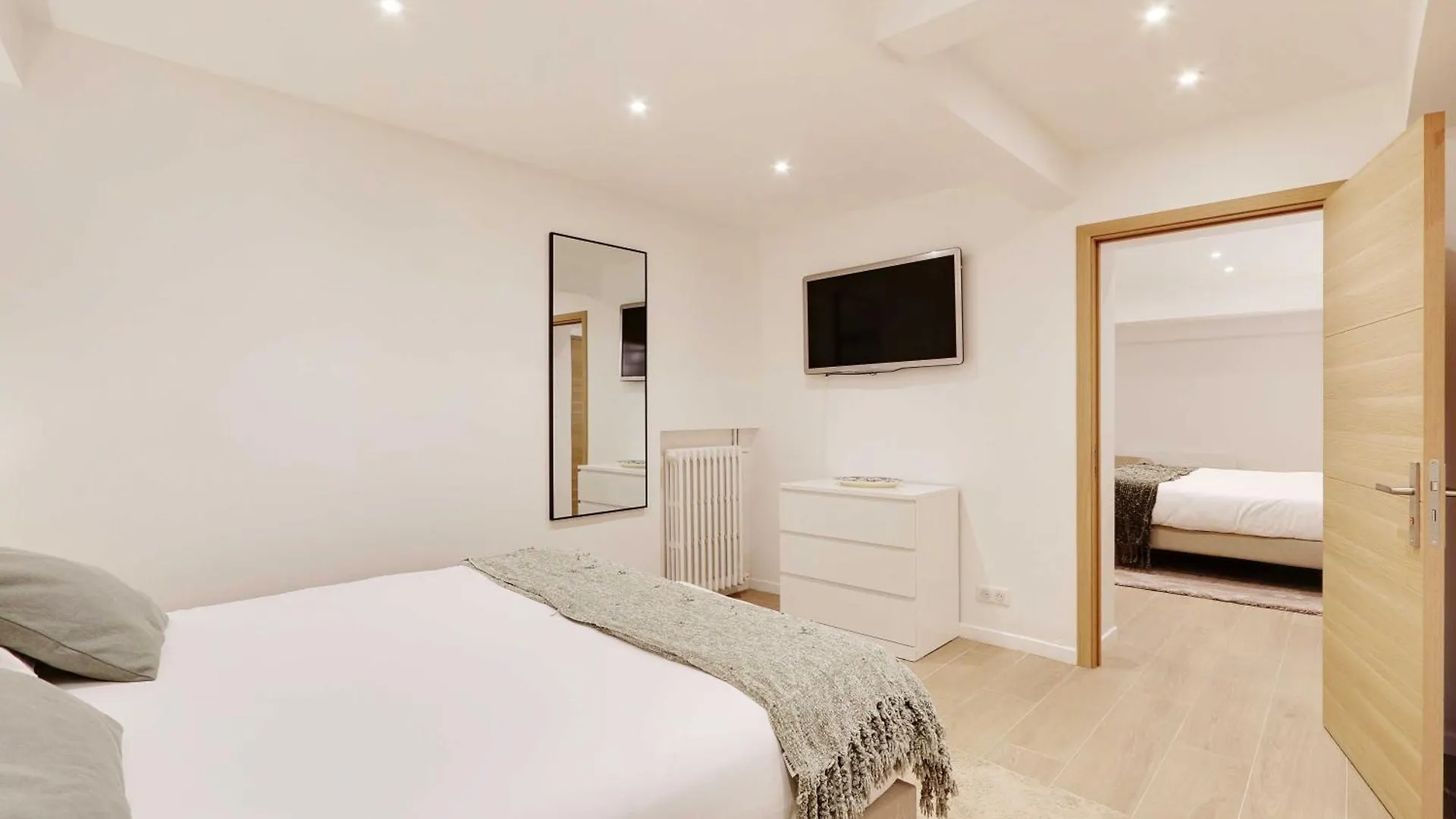 Apartment Exceptional Flat - 3bd-8p - Trocadero Paris